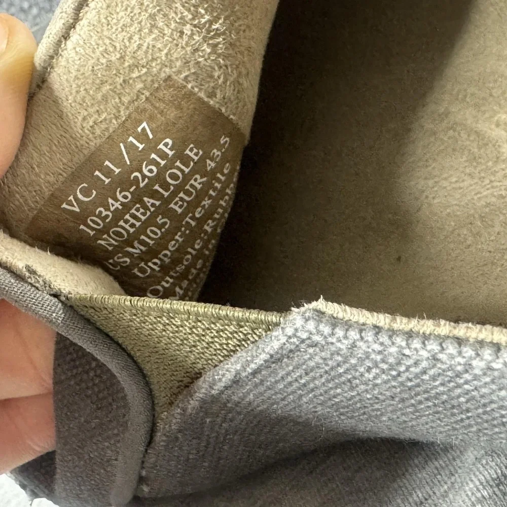 OluKai Nohea Lole Shoes Mens Size 10.5 Gray Canvas Slip On Logo Comfort